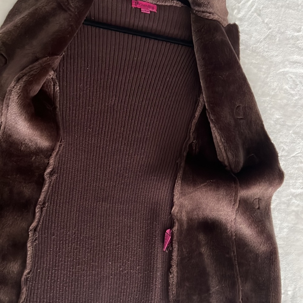 Demanding Jacket - Picture 6 of 8